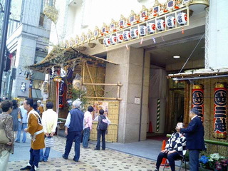 7-0516.jpg