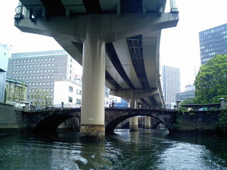8-0501-3.jpg